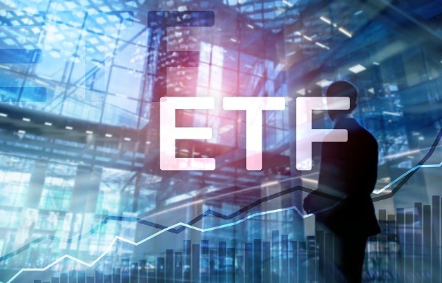 Assets in European ETFs fell €25.1bn in May